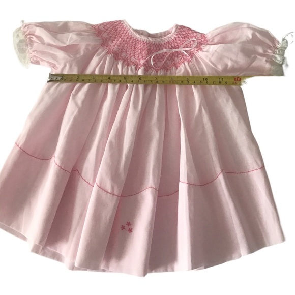 ✨Sold✨Vintage Baby Gorgeous Handmade Smocked Detailed Dress - Picture 12 of 12